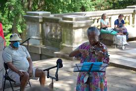 K Karpen & Lea Matthews Pastors