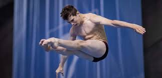 216 500 $ en bourses à 75 étudiants(es)-athlètes grâce au Défi 808  Bonneville 2021