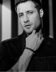 Sakalli Hali Cok Tatli Mehmet Ozan Dolunay Turkish Men Turkish Actors Boy Photography Poses
