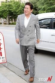 exclusive kim yong gun questioned 'if the child is his', but once lawsuit was filed, offered to 'live happily together'. Kim Yong Gun ê¹€ìš©ê±´ News Hancinema