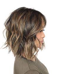 Short Dark Brunette Balayage From Hmb Hair Makeup Beauty Honolulu Hawaii Haare Balayage Haarschnitt Ideen Brunette Haarfarbe