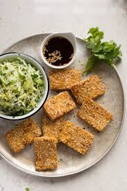 Tofu Croustillant Et Salade Croquante K Pour Katrine Vegetarian Recipes Veg Recipes Tofu Dishes