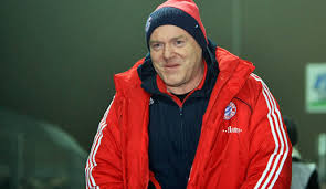 Hermann gerland (born 4 june 1954 in bochum) is a former german football player and manager. Der Tiger Im Portrat
