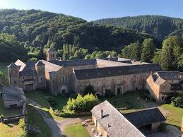 Fandango then lost a dance contest to. Hephata