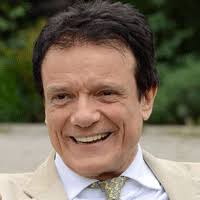 Includes transpose, capo hints, changing speed and much more. O Surdato Nnamurato Accordi 100 Corretti Massimo Ranieri