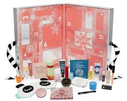 Os Melhores Calendario Do Advento De 2019 Produtos De Maquilhagem Beauty Blender The Body Shop
