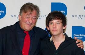 15 celebrity couples with big age differences celeb couples with age gaps. 15 Celeb Gay Couples That Prove An Age Gap Doesn T Matter