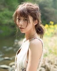 Compound of 馬鹿 (baka, stupid, idiot) +‎ 野郎 (yarō, bumpkin). é¦¬å ´å¯Œç¾Žé¦™ è‹±æ–‡
