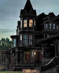 Victorian Houses On Twitter Gothic House Creepy Houses Victorian Homes