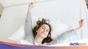 2 фразы в 1 тематике. Mengapa Ngulet Usai Bangun Tidur Terasa Enak Di Badan