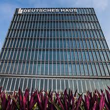 Deutsches haus is an organization with a mission to celebrate and foster the rich culture, musical heritage, language and history of the german people. Deutsches Haus Als Idealer Standort Fur Leipziger Unternehmen In Sudostasien