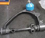 DYNA GRANVIA CUSTOM HIACE REGIUS 4WD FRONT UPPER CONTROL ARM BALL JOINT LH