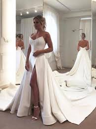 Yasiou hochzeitskleid elegant damen herzausschnitt lang a linie hochzeitskleider gürtel brautmode brautkleid mit schleppe bitte beziehen sie sich nicht auf das größentabelle von amazon. Weiss Satin Herzausschnitt A Linie Prinzessin Hof Schleppe Hochzeitskleider Bonnyin De