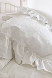 Fortunately, décor goes a long way toward boosting the boudoir factor—without resorting to anything reminiscent of belle watling's gone with the wind brothel. 35 Best Romantic Bedroom Ideas Romantic Decorating Ideas For Couples