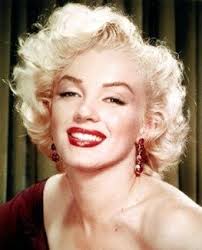 Marilyn Monroe Wiki Height Weight Bra Shoe Size Age Ethnicity Marilyn Monroe Photos Marylin Monroe Marilyn Monroe