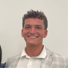 This summer, I had the incredible opportunity to intern at Continental Tire  for 10 weeks, gaining valuable insights into the role of an outside sales  representative.