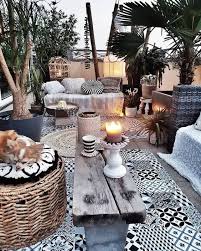 Decoholic S Most Liked Photos On Instagram Decoholic Backyard Decor Patio Decor Balcony Decor