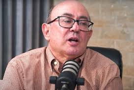 Riva mostra posse sobre mandato de filha e ameaça Mauro