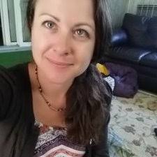 Amanda Hunsinger's Instagram, Twitter & Facebook