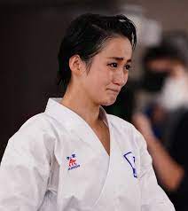 女子形 個人戦で、2014・2016年 世界空手道選手権大会 優勝 、全日本空手道選手権大会では、2013年から2019年まで7連覇している 。. H 0uk56 Csflm