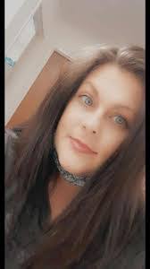 Lynn Brisson's Instagram, Twitter & Facebook