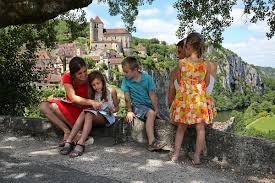 Much of the surrounding lot valley is also worth exploring: Visiter Le Village Medieval De Saint Cirq Lapopie Plus Beau Village De France Cahors Vallee Du Lot Office De Tourisme