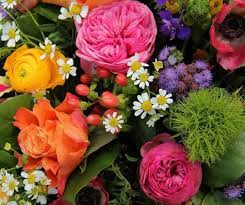 Buongiorno caffè ghirlanda floreale immagini artisti primavera buongiorno italia. Mazzo Di Fiori Per Whatsapp