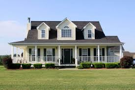 Based on these trends, here are the best sherwin williams exterior paint colors to use in 2021. What Color House Goes With A Brown Roof Home Decor Bliss