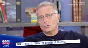Initially famous for hosting tre, due, uno, contatto and other popular children's programs, this italian television personality later presented a. Paolo Bonolis Crazy About His Wife She Is Beautiful Her Aesthetics Made Me