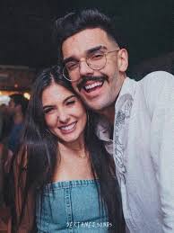 Vaqueiro Apaixonado: A Dança do Amor Sertanejo