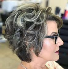 Apr 10, 2022 · con questa soluzione nutriremo i nostri capelli dall’interno, perché i poteri delle erbe li rigenereranno dalla struttura. Top 30 Colori Capelli Per Donne Over 50 Nel 2022 Capellidistile It