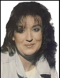 Candace Thacker's Instagram, Twitter & Facebook