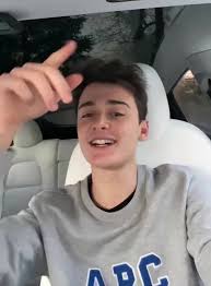 Скачай сергей лазарев lucky stranger и hyacinth house lucky stranger. Stranger Things Star Noah Schnapp Gives Away 22 000 Car To A Lucky Fan For Christmas