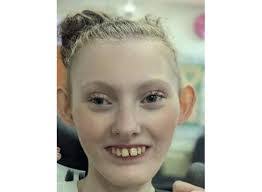 Sandra Bowling's Instagram, Twitter & Facebook