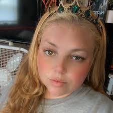 Brandi Pitts (@authorbrandipitts) · Instagram 照片和视频