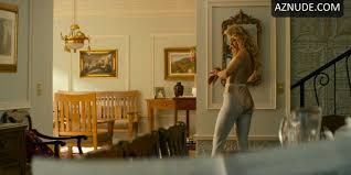 Sabina Gadecki Sexy film in Narcos: Mexico - UPSKIRT.TV