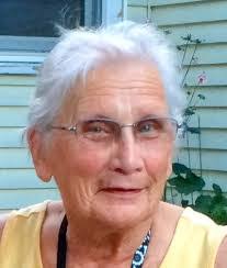 Helen Paxton's Instagram, Twitter & Facebook