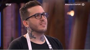 Σπύρος στον γέρακα προσφέρει σύγχρονες μεθόδους θεραπείας και αισθητικής οδοντιατρικής σε έναν νέο, ειδικά. Masterchef 5 Giati Apoxwrhse Oikeio8elws O Panos Rapths Video Pireasnews Gr