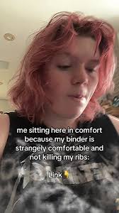 Hung Trans Top Active