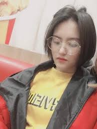 Thông tin này vẫn chưa được xác nhận thực hư bởi studio đại diện cho ngô diệc phàm và chính nam diễn viên đã 'mất tăm' khỏi mạng xã hội suốt nhiều. Sau Cáº¯t Toc Ná»¯ Sinh Dáº­y Thi Thanh Trai Ä'áº¹p Va Ä'Æ°á»£c Khen Giá»'ng Ngo Diá»‡c Pham