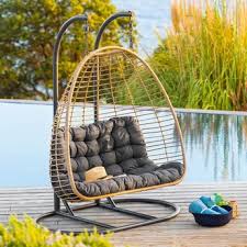 Découvrez les multiples utilisations des coquilles d'œufs au jardin, grâce aux précieux conseils de nos jardiniers professionnels. Fauteuil Oeuf Suspendu Ajar Ardoise 2 Places