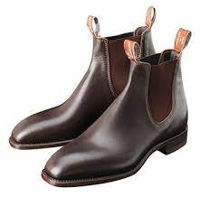 10 Pairs Of Chelsea Boots Affordable To Splurge Worthy Business Casual Shoes Chelsea Boots Boots