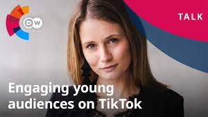 The young TikToker making politics fun