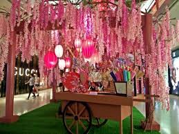 Chinese New Year 2015 Decor In The Gardens Mall Rosalynrawrs Kl Malaysia Cny2015 Floral Chinese New Year Decorations Chinese Theme Fashion Window Display