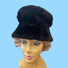 Beaver Fur Original Vintage Hats for Women for sale