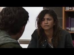 Peter (tom holland) goes on a revealing date with mj. Zendaya Glams Down For Spider Man Youtube