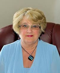 The Missing Piece in Bouncing Back: Inspiring Stories from Amazing People:  Marshall, Nicky: 9781634529860: Amazon.com: Books