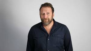 Joana machado madeira e o humorista eduardo madeira aumentaram a família: Eduardo Madeira Ao Lado Da Mulher E Das Filhas Descalcos A Beira Mar