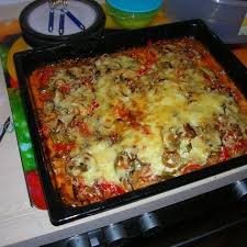 Hackpizza Mit Schafskase Rezept Hackfleischpizza Rezepte Lebensmittel Essen
