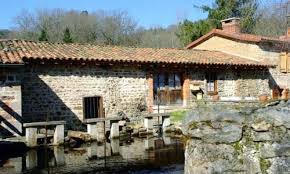 Le Moulin De La Faye A Giroux D Olmet Puy De Dome Auvergne